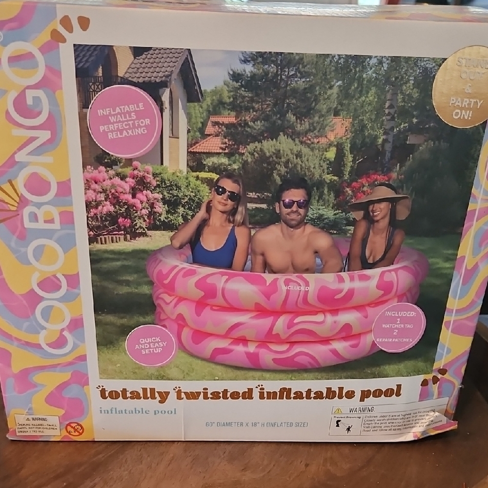 BONGO Pink and Purple Inflatable Pool